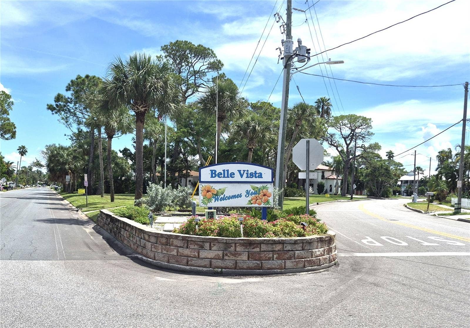 355 39TH AVENUE, St Pete Beach, FL 33706 355 39TH AVENUE, St Pete Beach, FL 33706