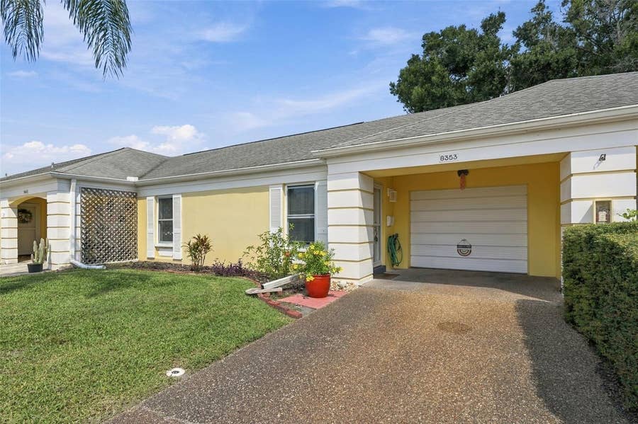 Property photo for 8353 CANDLEWOOD ROAD, Seminole, FL