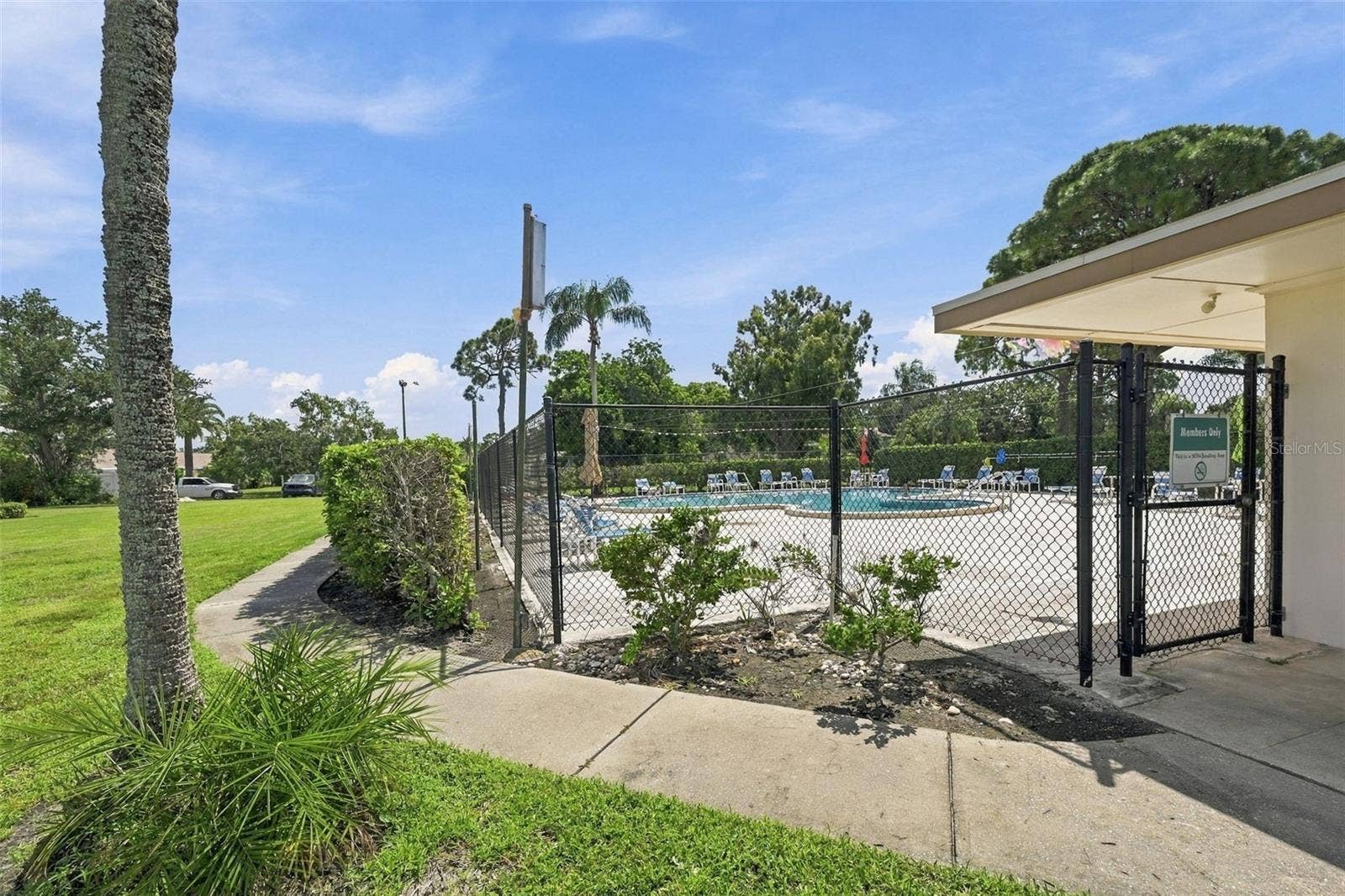 8353 CANDLEWOOD ROAD, Seminole, FL 33777 8353 CANDLEWOOD ROAD, Seminole, FL 33777