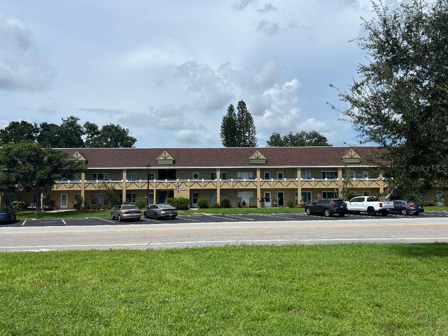 Property photo for 2000 WORLD PARKWAY BOULEVARD, #20, Clearwater, FL