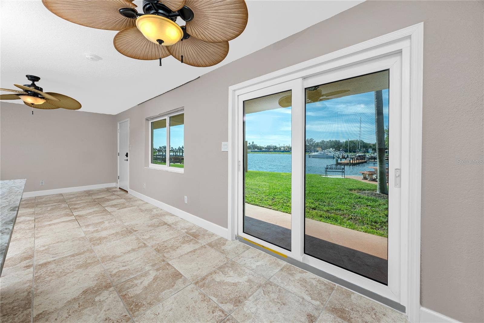 10379 PARADISE BOULEVARD, #35, Treasure Island, FL 33706 10379 PARADISE BOULEVARD, #35, Treasure Island, FL 33706