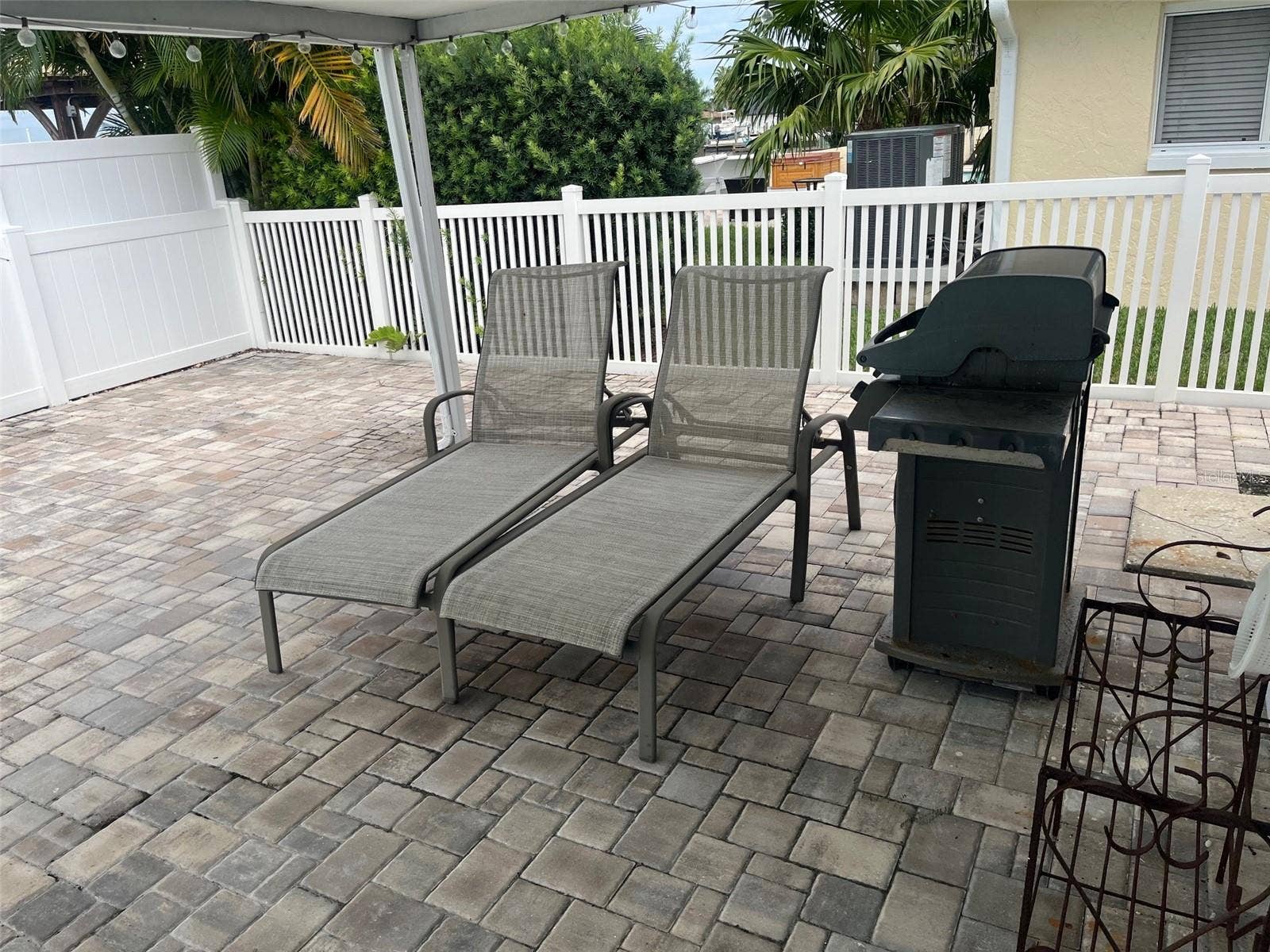 601 64TH AVENUE, St Pete Beach, FL 33706 Outdoor Entertainment
