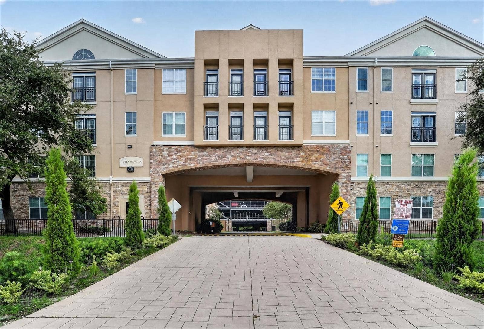 4221 W SPRUCE STREET, #2215, Tampa, FL 33607