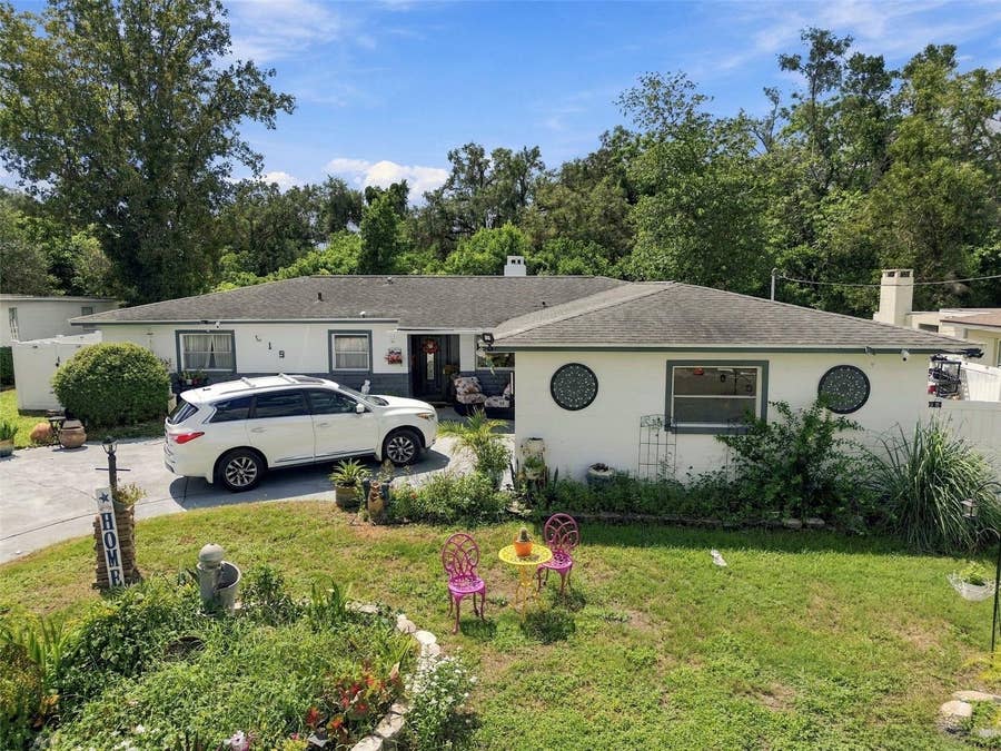 Property photo for 519 S LARRY CIRCLE, Brandon, FL