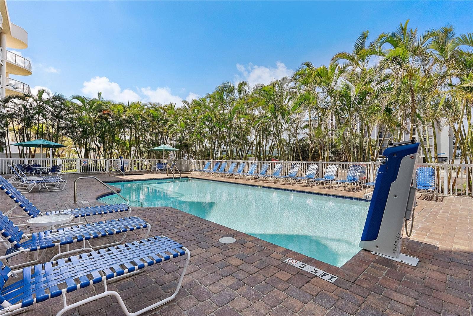 11605 GULF BOULEVARD, #203, Treasure Island, FL 33706 11605 GULF BOULEVARD, #203, Treasure Island, FL 33706
