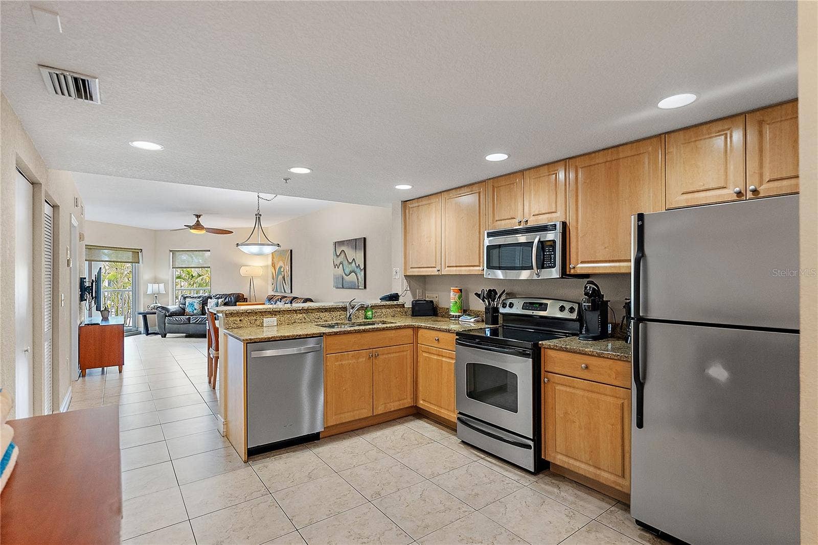 11605 GULF BOULEVARD, #203, Treasure Island, FL 33706 11605 GULF BOULEVARD, #203, Treasure Island, FL 33706