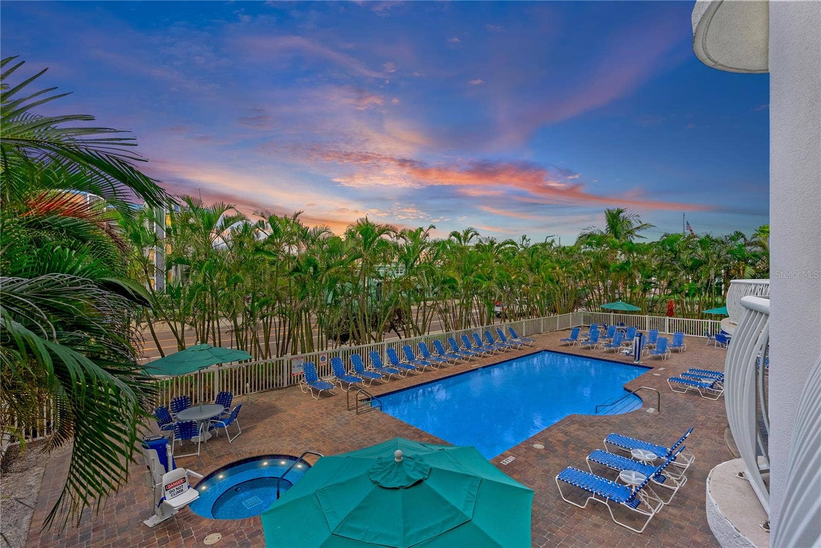 11605 GULF BOULEVARD, #203, Treasure Island, FL 33706 11605 GULF BOULEVARD, #203, Treasure Island, FL 33706
