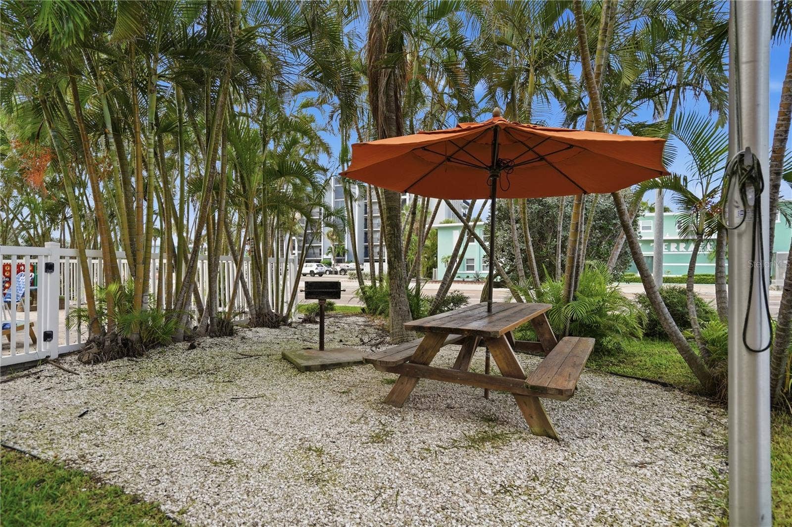 11605 GULF BOULEVARD, #203, Treasure Island, FL 33706 11605 GULF BOULEVARD, #203, Treasure Island, FL 33706