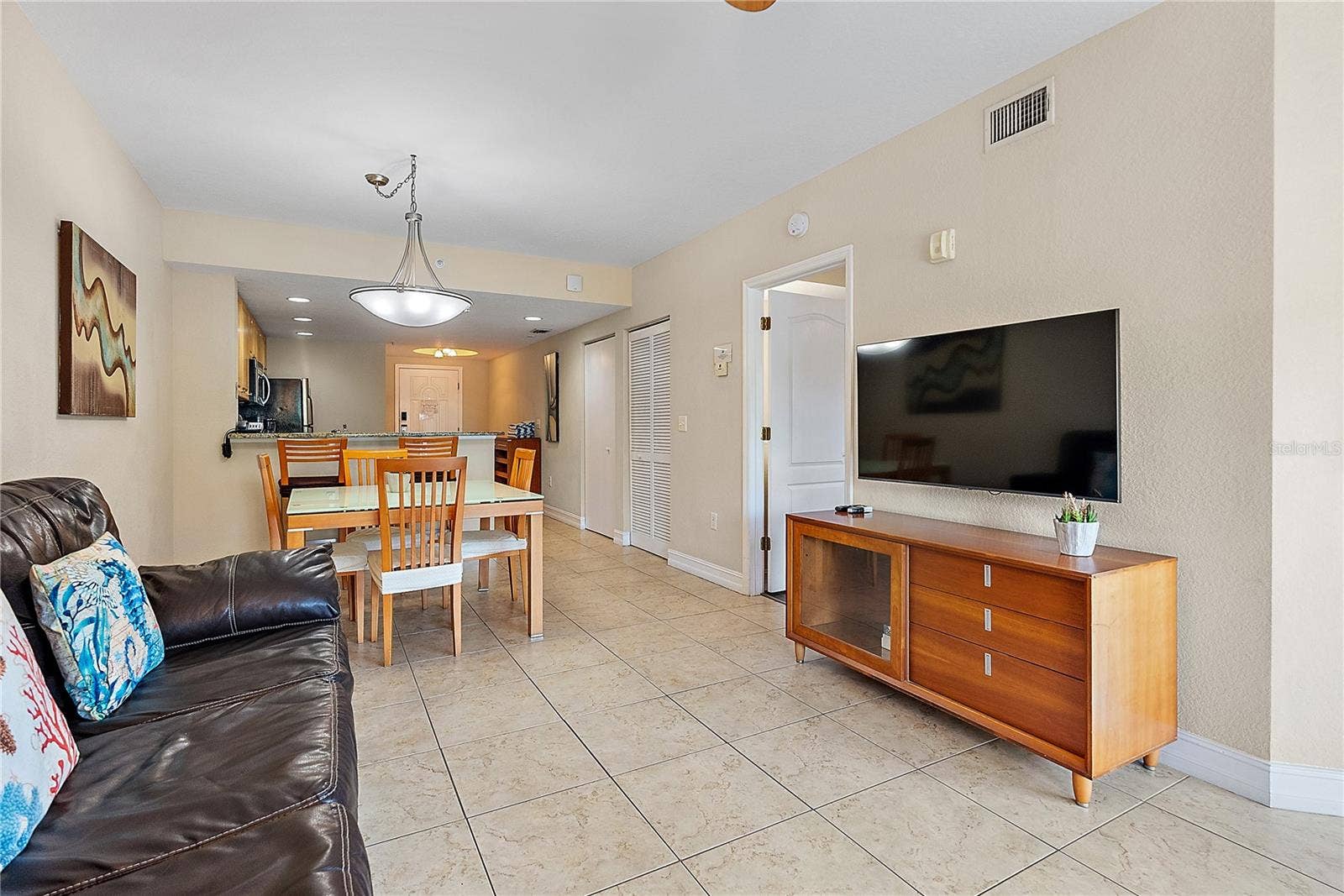 11605 GULF BOULEVARD, #203, Treasure Island, FL 33706 11605 GULF BOULEVARD, #203, Treasure Island, FL 33706