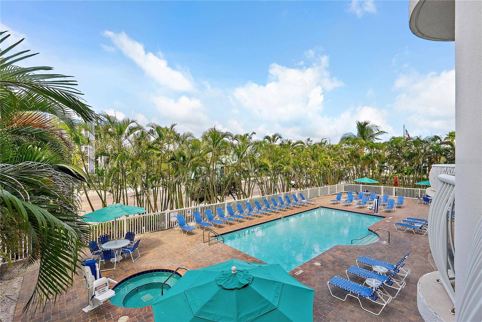 11605 GULF BOULEVARD, #203, Treasure Island, FL 33706 11605 GULF BOULEVARD, #203, Treasure Island, FL 33706