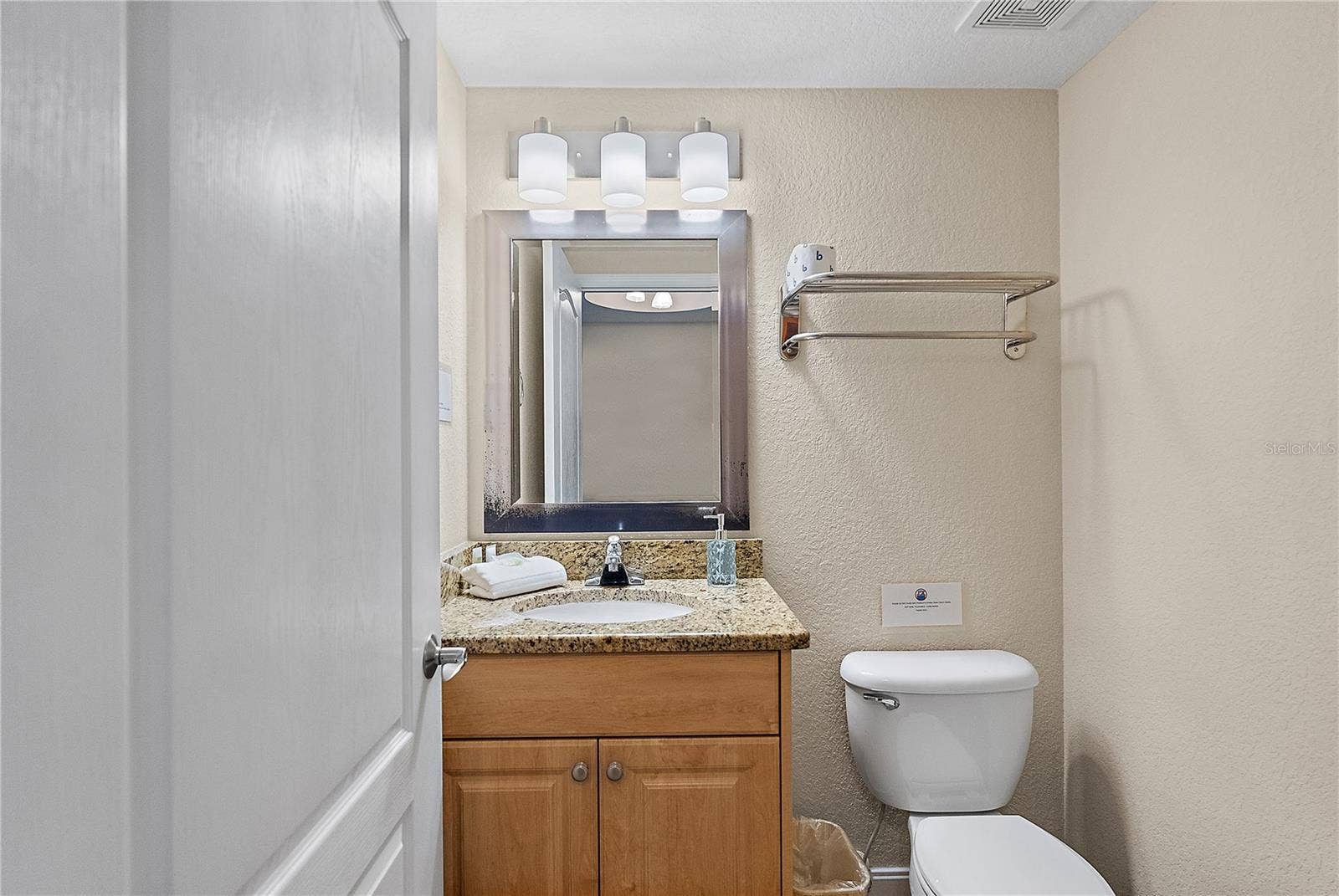 11605 GULF BOULEVARD, #203, Treasure Island, FL 33706 11605 GULF BOULEVARD, #203, Treasure Island, FL 33706