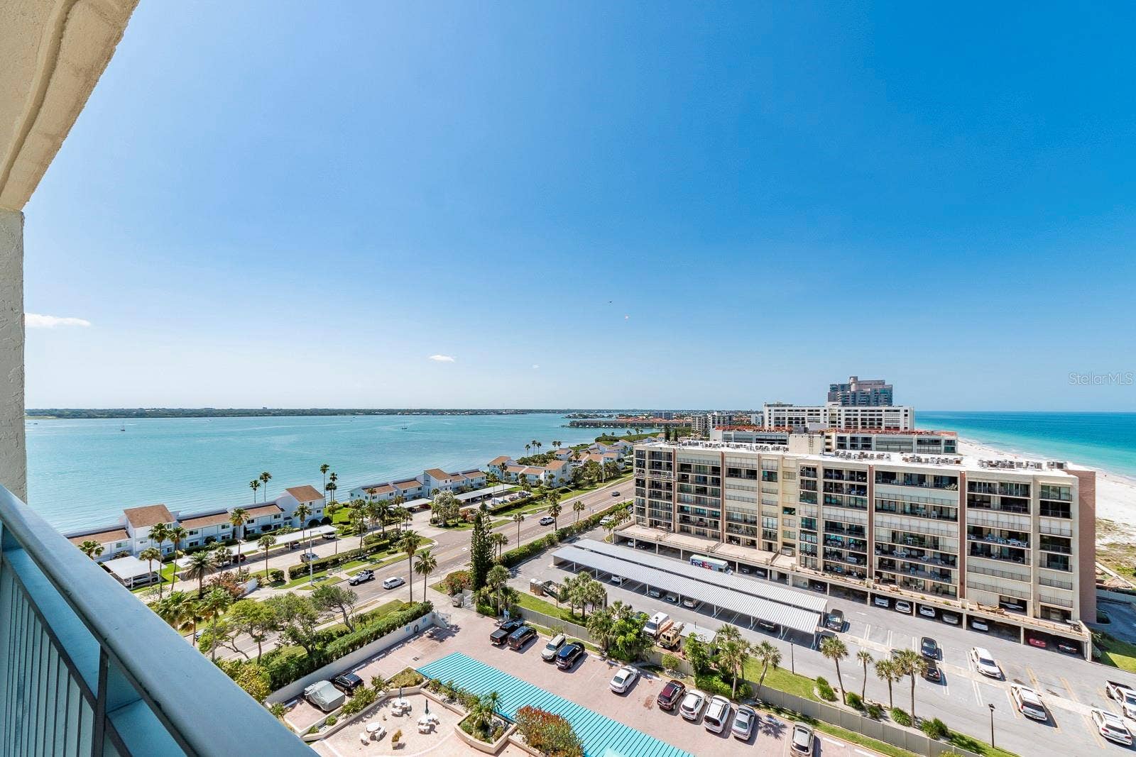 1390 GULF BOULEVARD, #1203, Clearwater, FL 33767 1390 GULF BOULEVARD, #1203, Clearwater, FL 33767