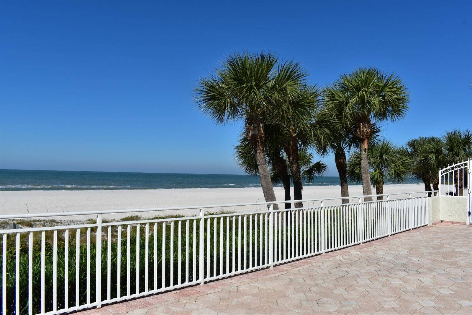 1390 GULF BOULEVARD, #1203, Clearwater, FL 33767 1390 GULF BOULEVARD, #1203, Clearwater, FL 33767