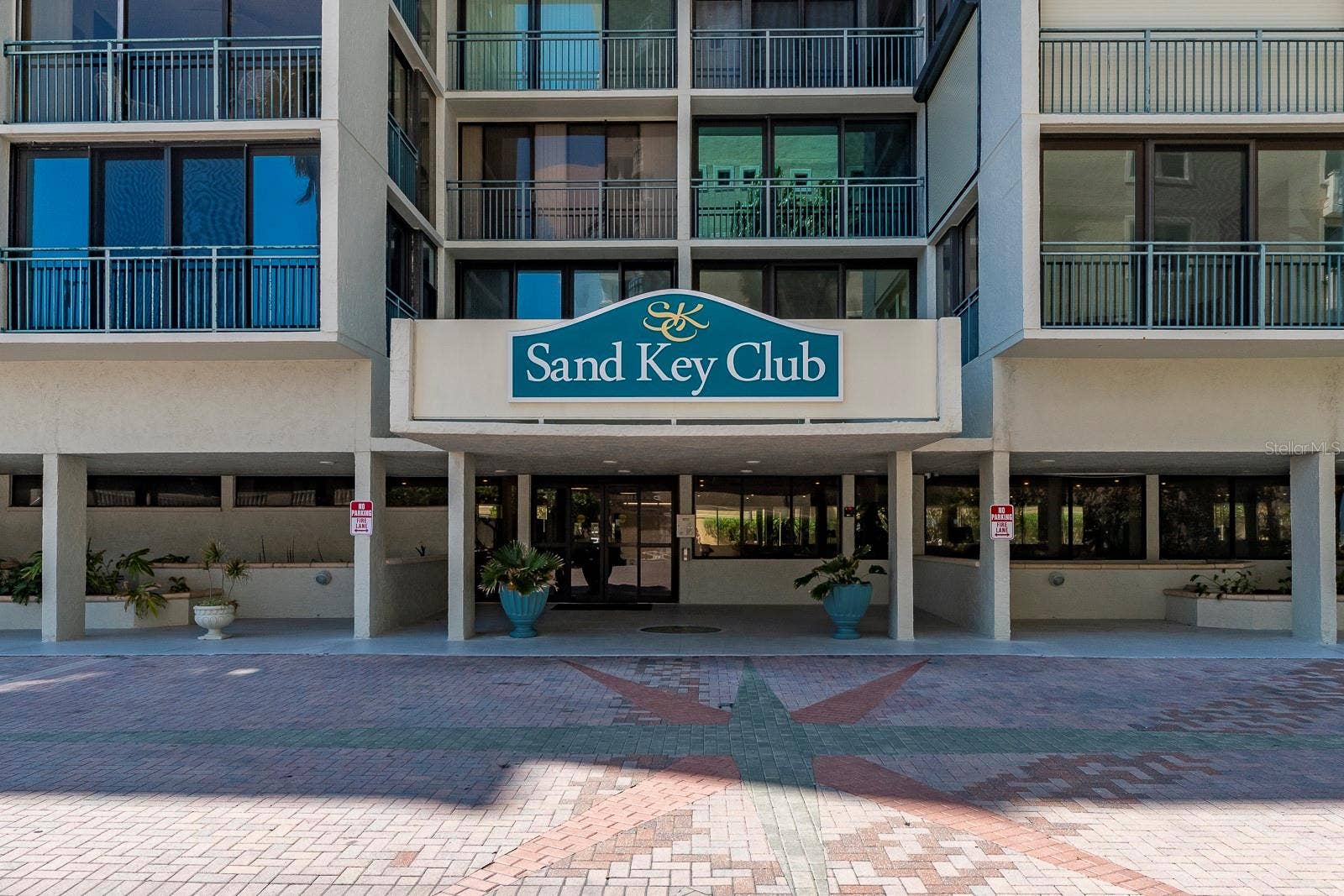 1390 GULF BOULEVARD, #1203, Clearwater, FL 33767 1390 GULF BOULEVARD, #1203, Clearwater, FL 33767