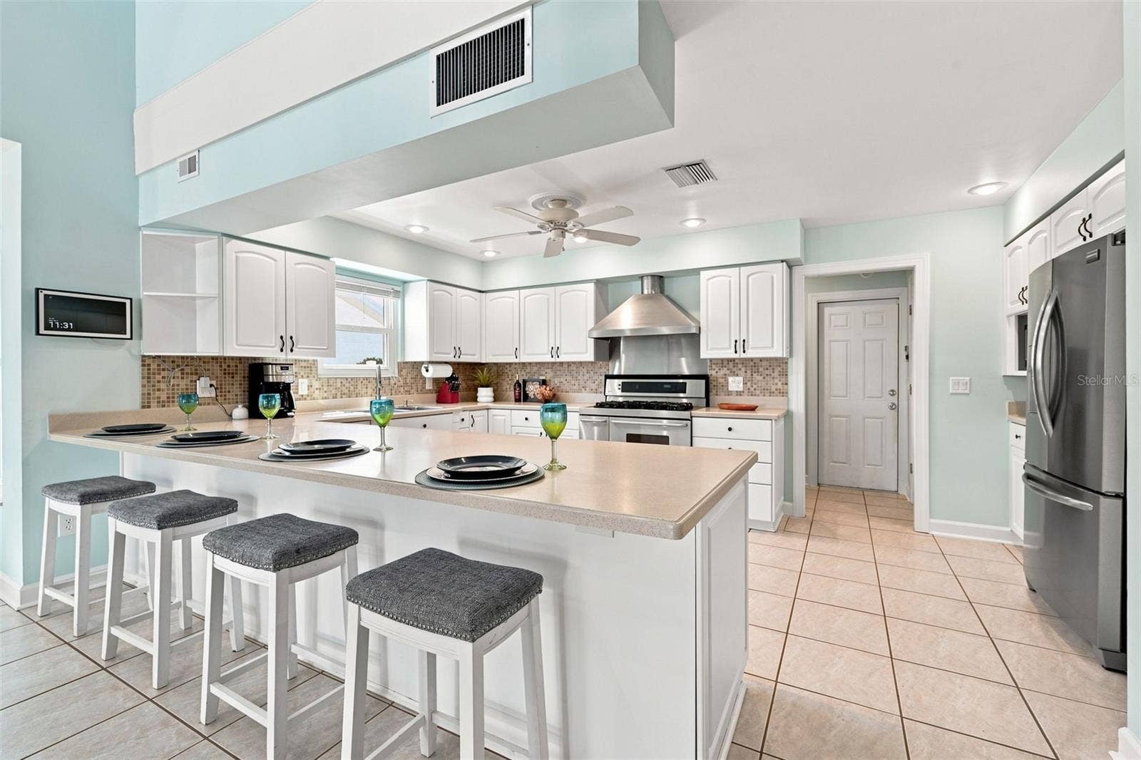 2800 HAVERHILL DRIVE, Clearwater, FL 33761 2800 HAVERHILL DRIVE, Clearwater, FL 33761