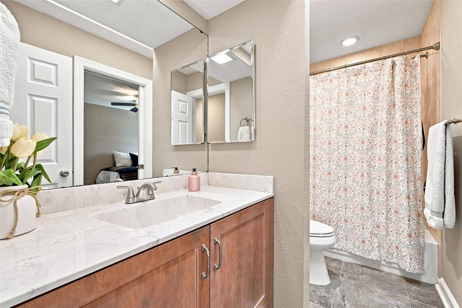 2800 HAVERHILL DRIVE, Clearwater, FL 33761 2800 HAVERHILL DRIVE, Clearwater, FL 33761