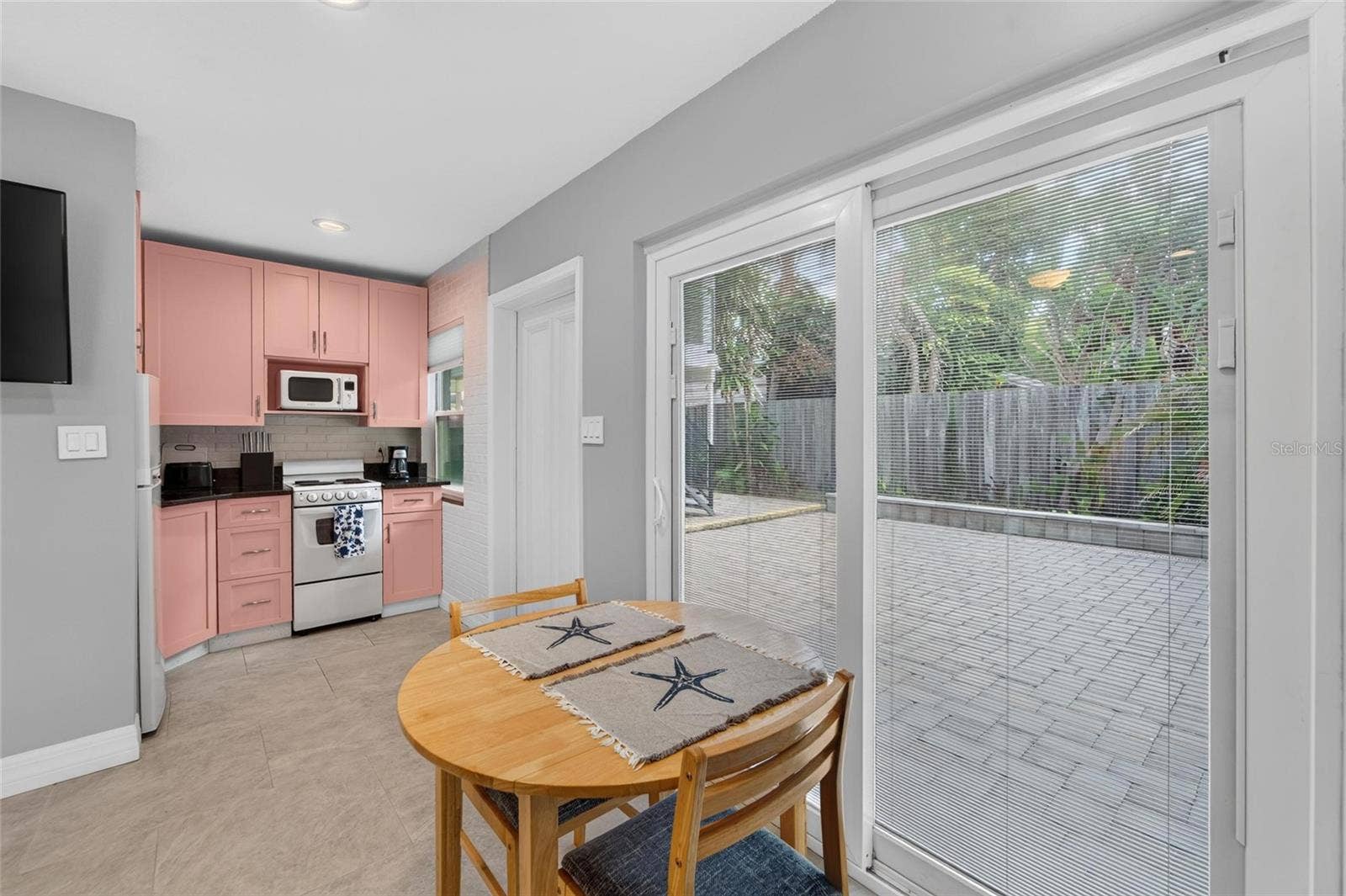 1236 13TH STREET, Sarasota, FL 34236 Unit B