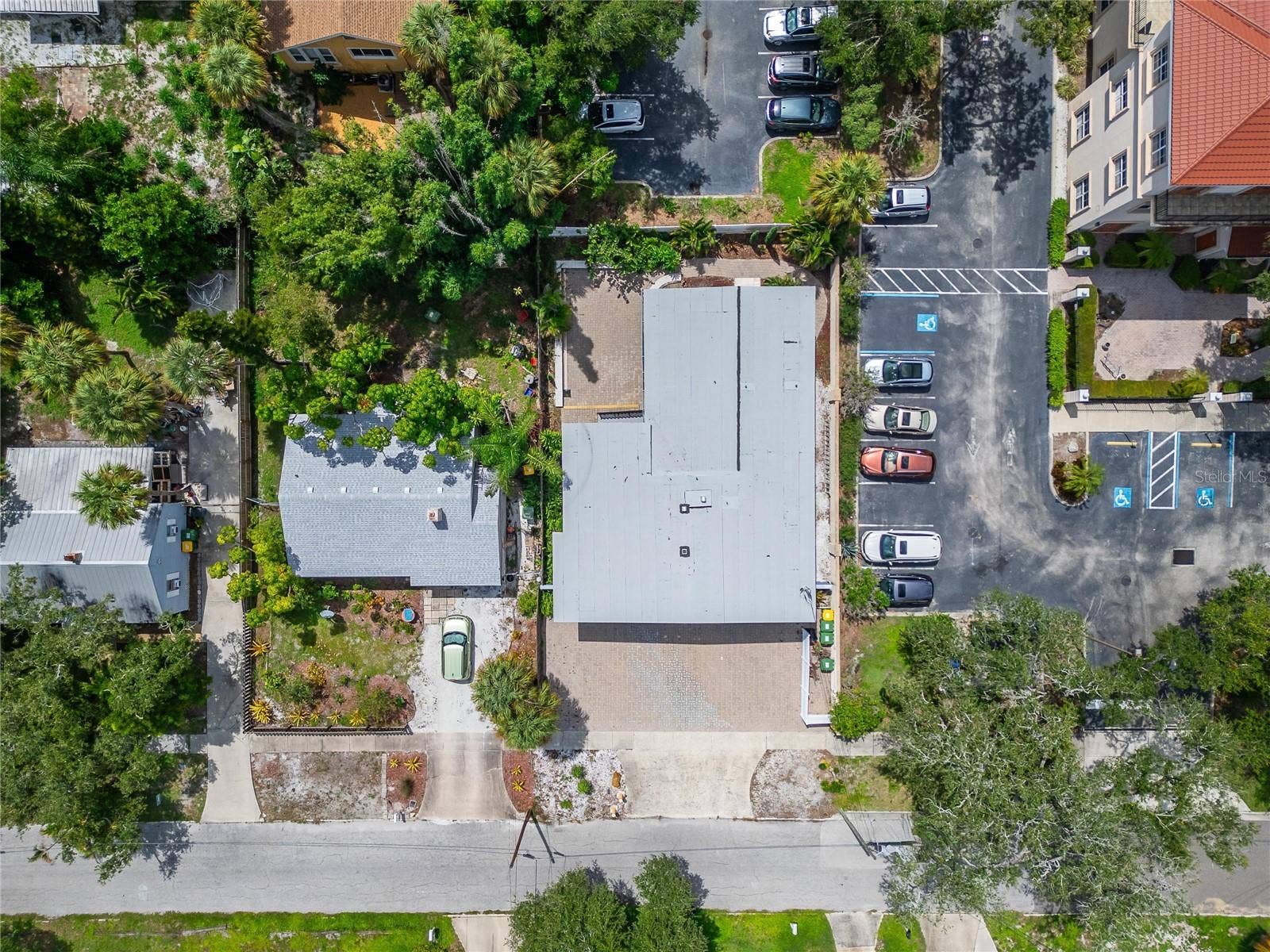 1236 13TH STREET, Sarasota, FL 34236 1236 13TH STREET, Sarasota, FL 34236
