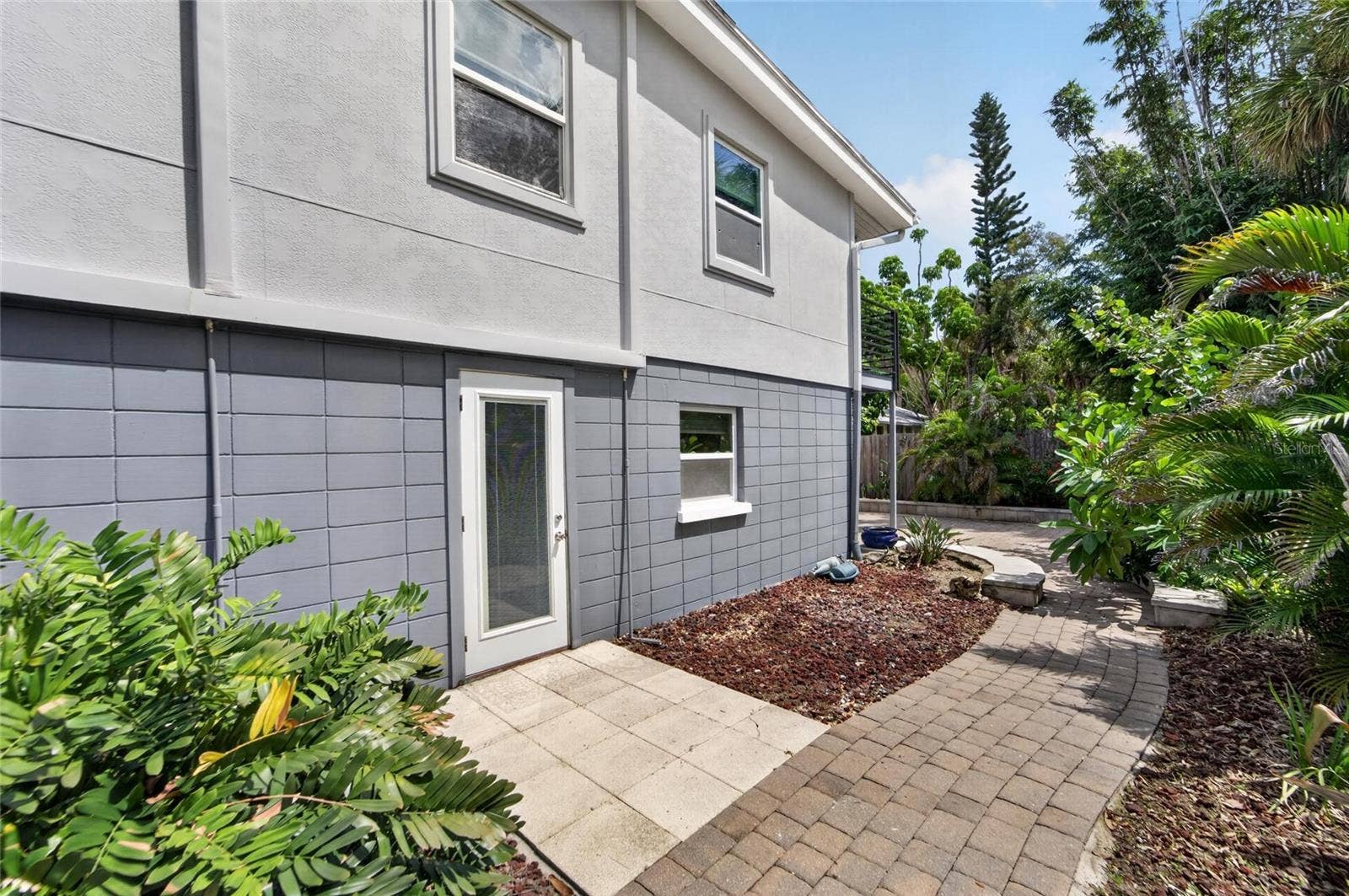 1236 13TH STREET, Sarasota, FL 34236 1236 13TH STREET, Sarasota, FL 34236