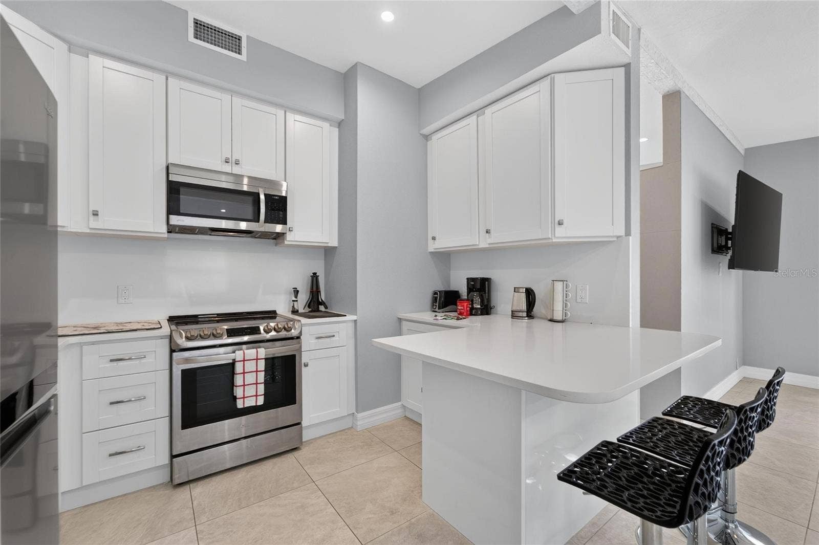 1236 13TH STREET, Sarasota, FL 34236 Breakfast Bar