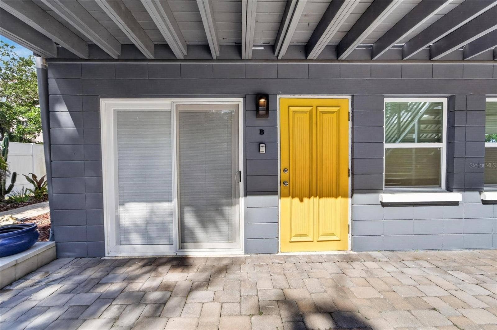 1236 13TH STREET, Sarasota, FL 34236 Unit B - Downstairs end unit
