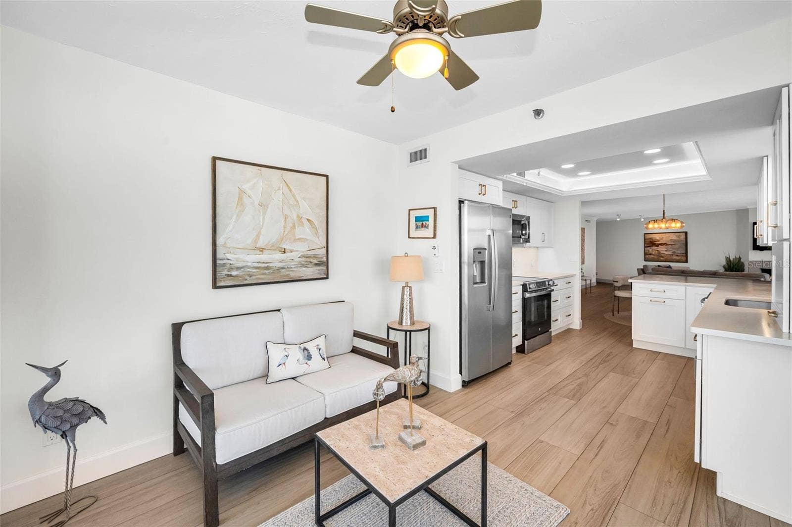 1660 GULF BOULEVARD, #PH5, Clearwater Beach, FL 33767