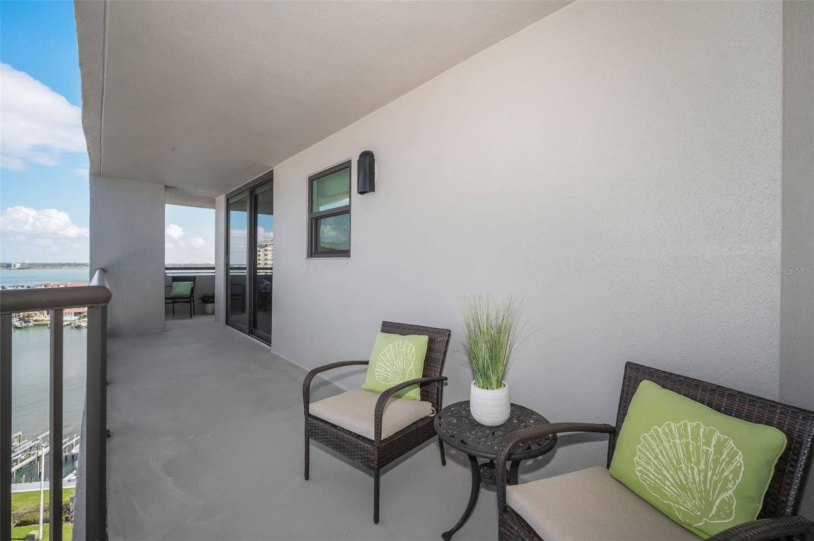 1660 GULF BOULEVARD, #PH5, Clearwater Beach, FL 33767