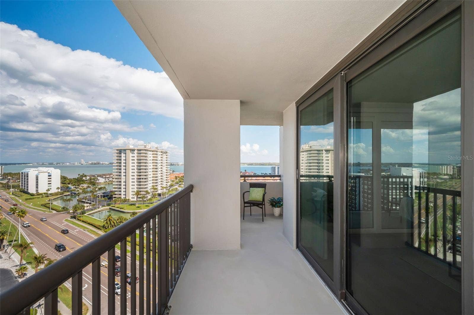 1660 GULF BOULEVARD, #PH5, Clearwater Beach, FL 33767