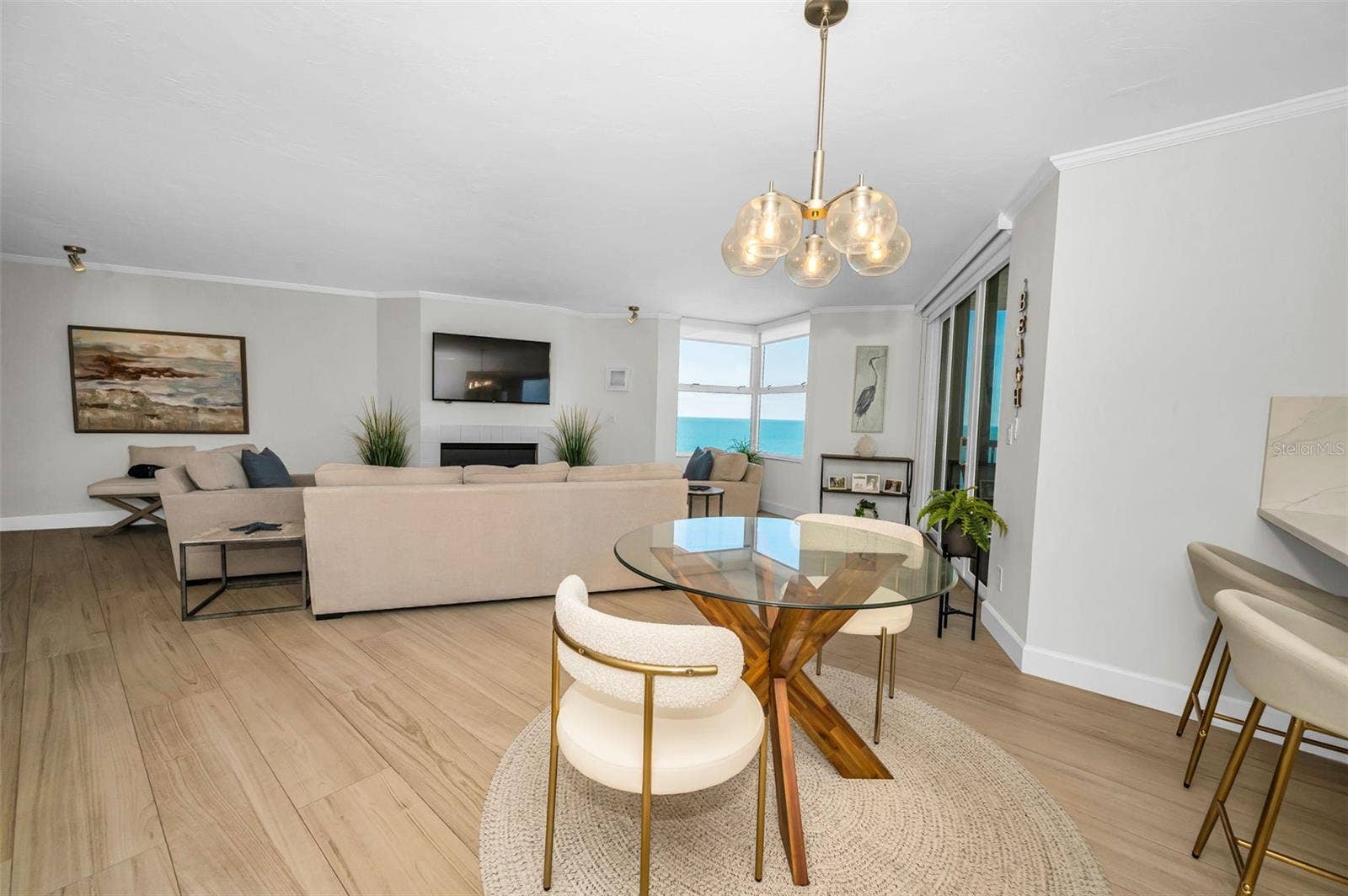 1660 GULF BOULEVARD, #PH5, Clearwater Beach, FL 33767