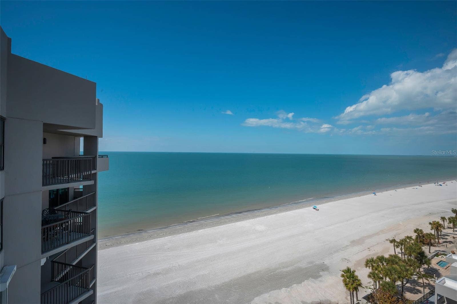 1660 GULF BOULEVARD, #PH5, Clearwater Beach, FL 33767