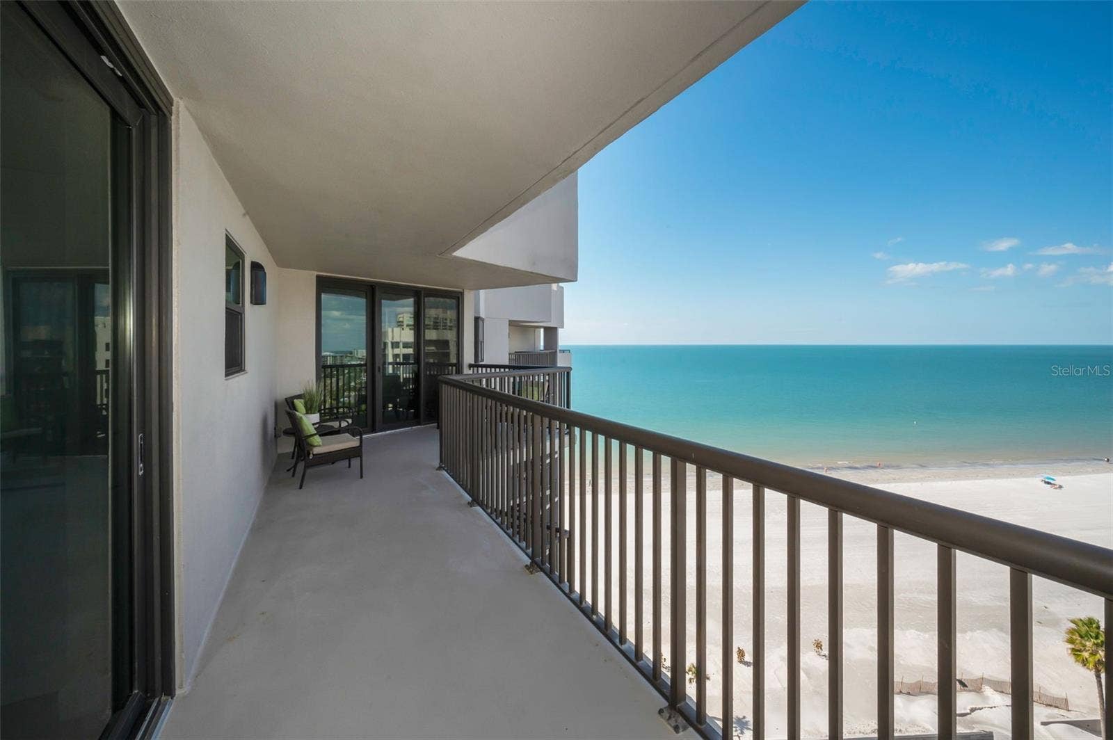 1660 GULF BOULEVARD, #PH5, Clearwater Beach, FL 33767
