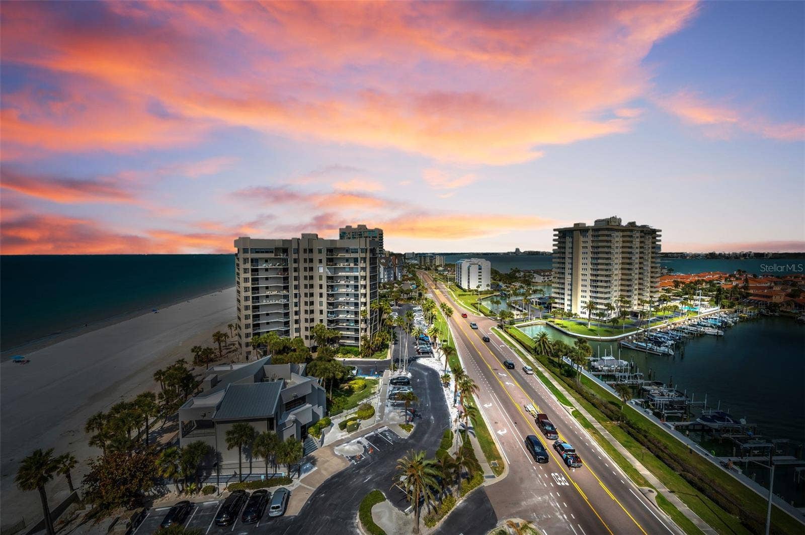1660 GULF BOULEVARD, #PH5, Clearwater Beach, FL 33767