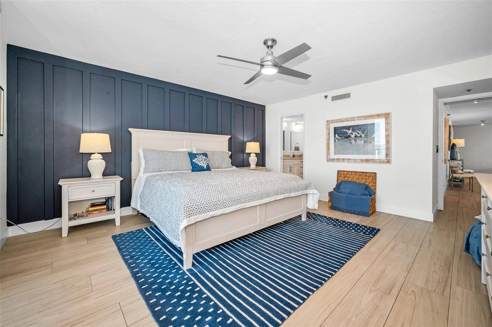 1660 GULF BOULEVARD, #PH5, Clearwater Beach, FL 33767