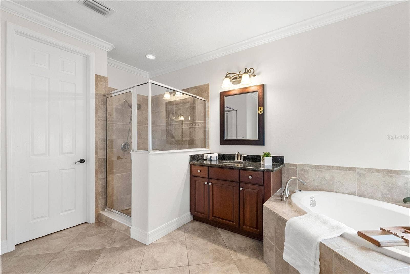 Primary En-Suite-Walk-in Glass Paneled Shower