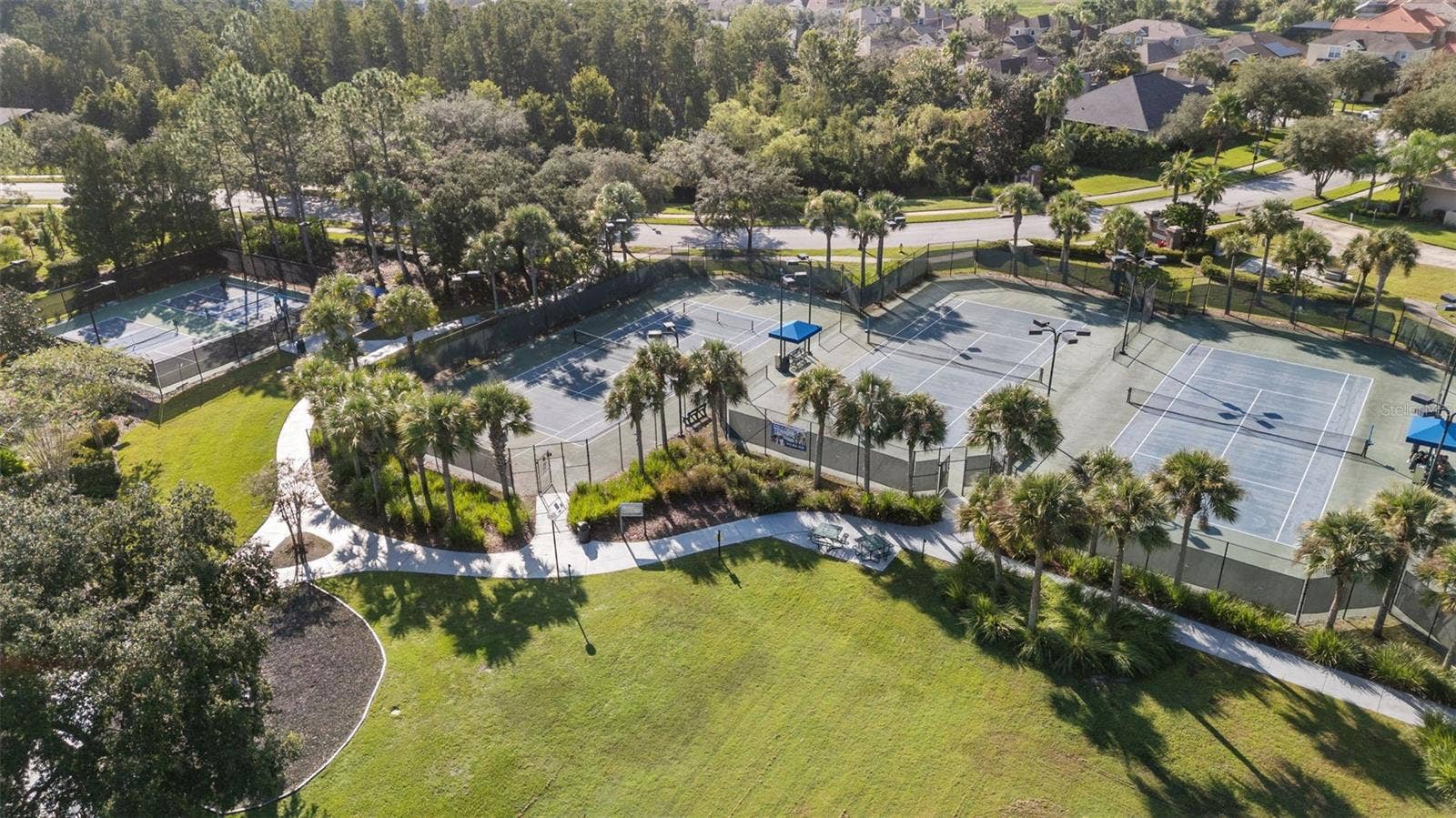 Tennis/Pickleball Courts