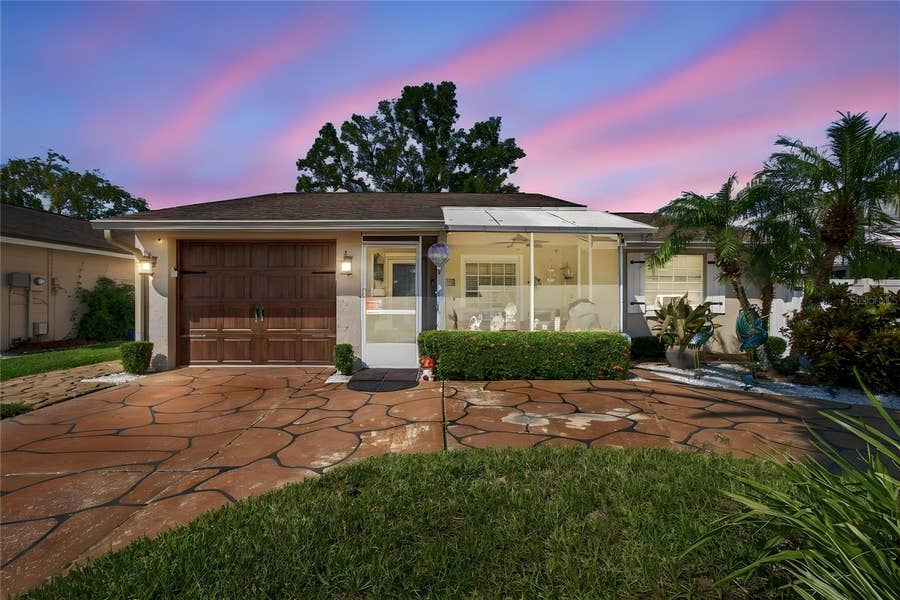 Property photo for 16012 SADDLESTRING DRIVE, Tampa, FL