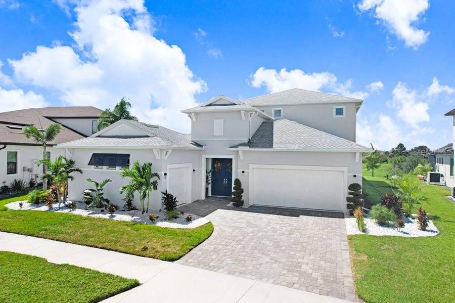 Property photo for 9260 SANDERS TREE LOOP, Wesley Chapel, FL