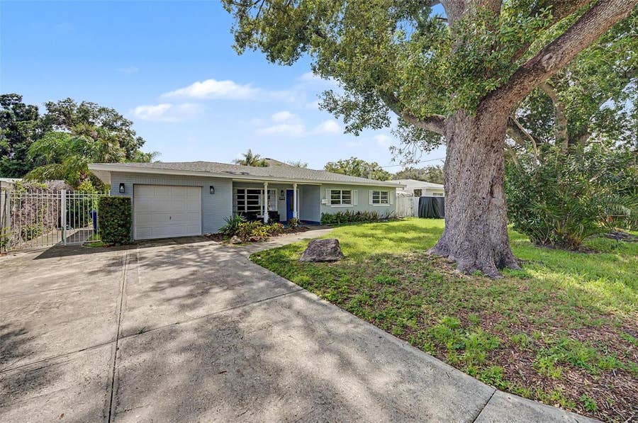 Property photo for 3606 W GRAY STREET, Tampa, FL