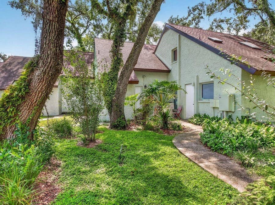 Property photo for 5627 ASHLEY OAKS DRIVE, #2, Tampa, FL