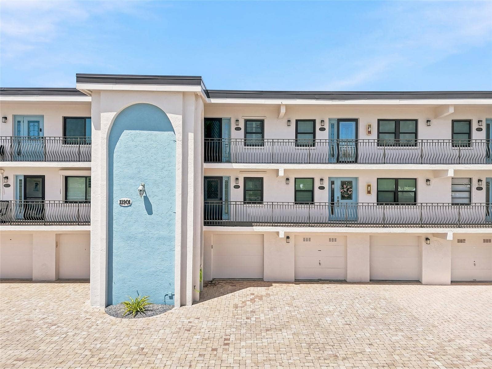 11901 LAGOON LANE, #202, Treasure Island, FL 33706 11901 LAGOON LANE, #202, Treasure Island, FL 33706