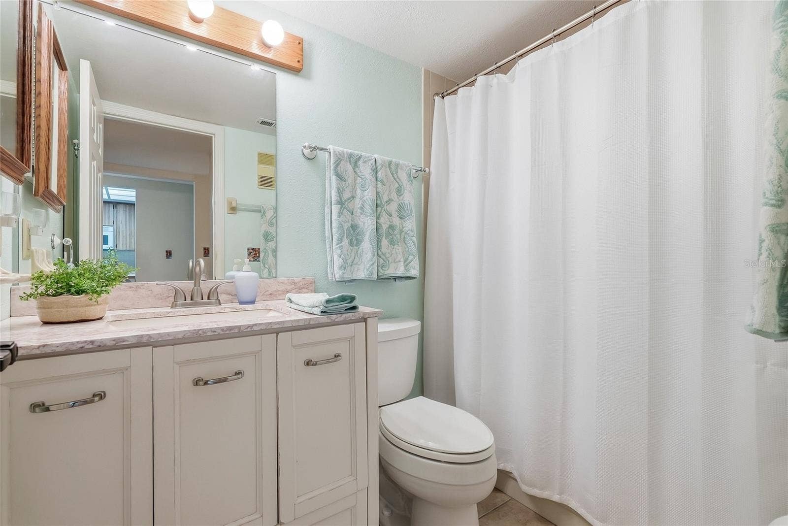 11901 LAGOON LANE, #202, Treasure Island, FL 33706 11901 LAGOON LANE, #202, Treasure Island, FL 33706