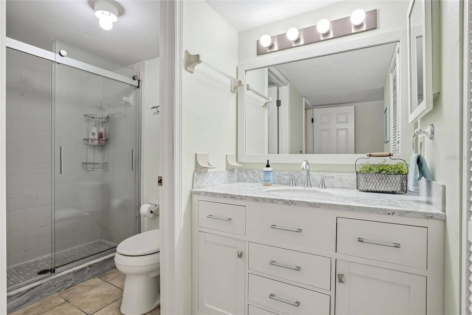 11901 LAGOON LANE, #202, Treasure Island, FL 33706 11901 LAGOON LANE, #202, Treasure Island, FL 33706