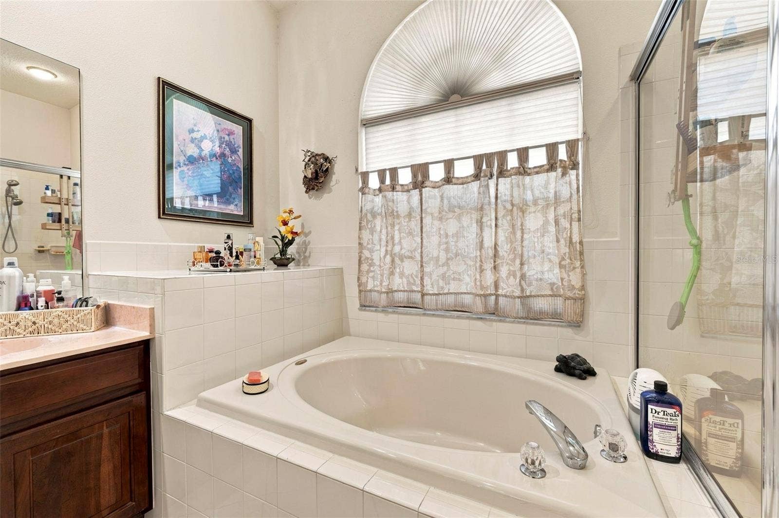 Ensuite - Garden tub and sep shower