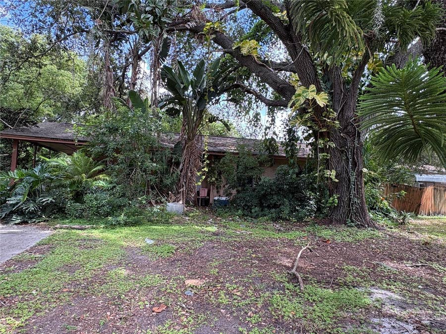 Property photo for 102 13TH STREET SE, Ruskin, FL