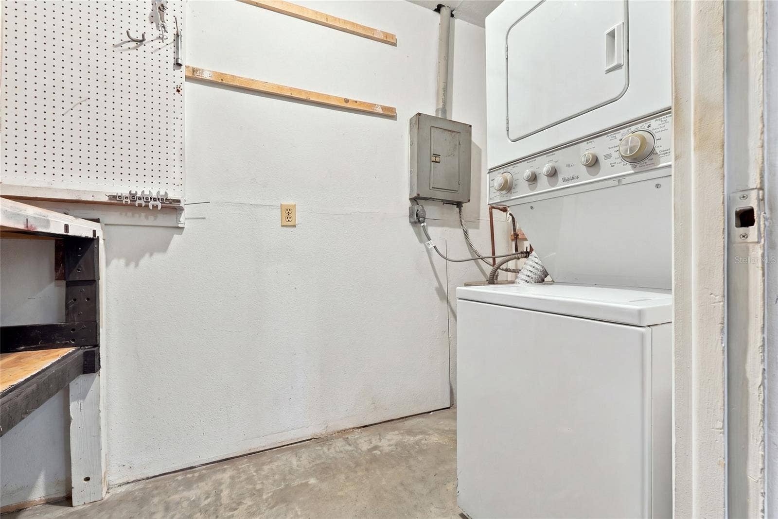laundry area in the garage