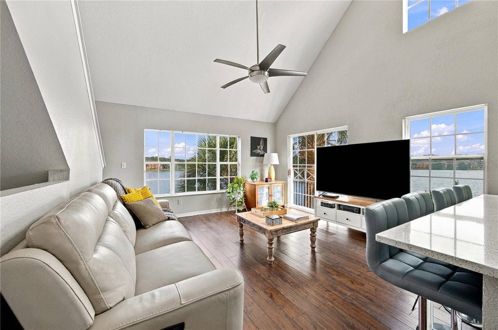 9570 LAKE CHASE ISLAND WAY, #9570, Tampa, FL 33626 9570 LAKE CHASE ISLAND WAY, #9570, Tampa, FL 33626