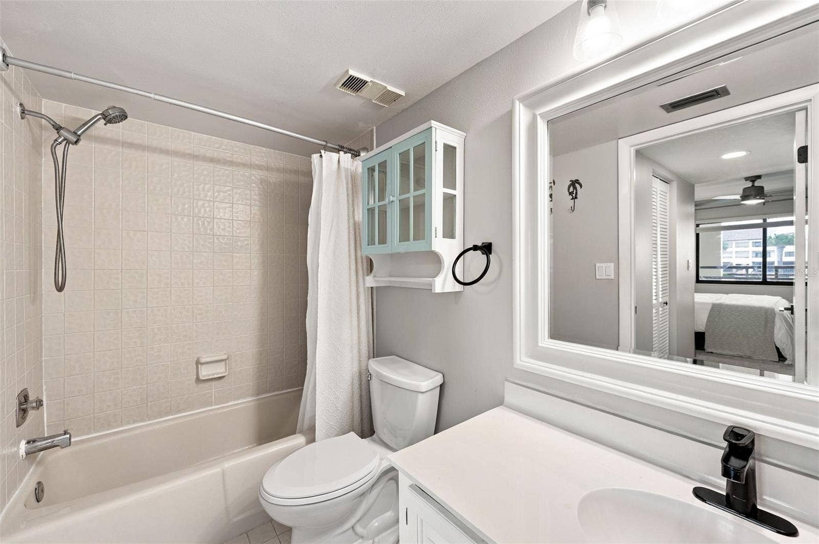 106 1ST STREET E, #113, Tierra Verde, FL 33715 106 1ST STREET E, #113, Tierra Verde, FL 33715
