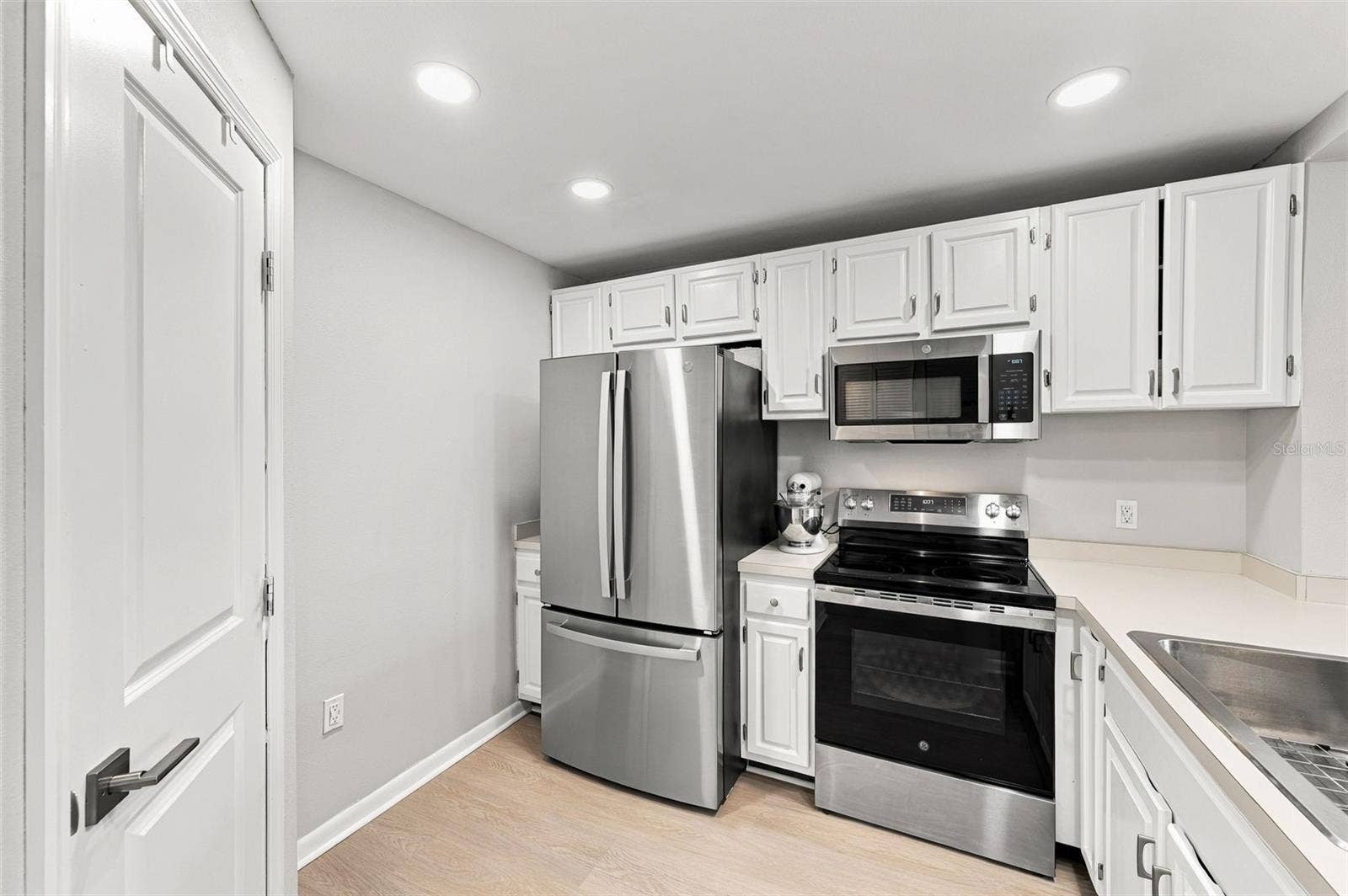 106 1ST STREET E, #113, Tierra Verde, FL 33715 106 1ST STREET E, #113, Tierra Verde, FL 33715