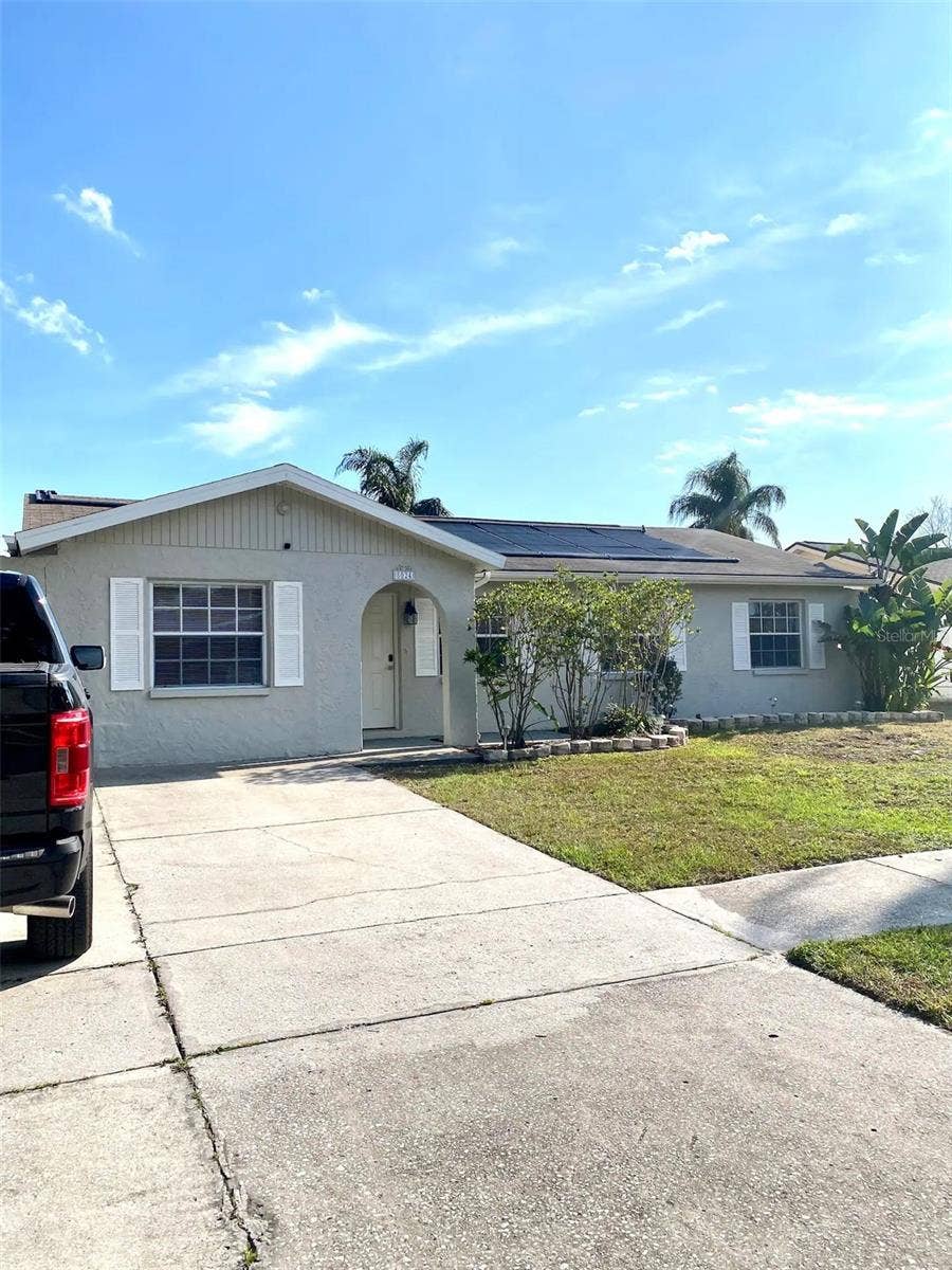 Property photo for 8024 CANDLEWOODE DRIVE, Largo, FL