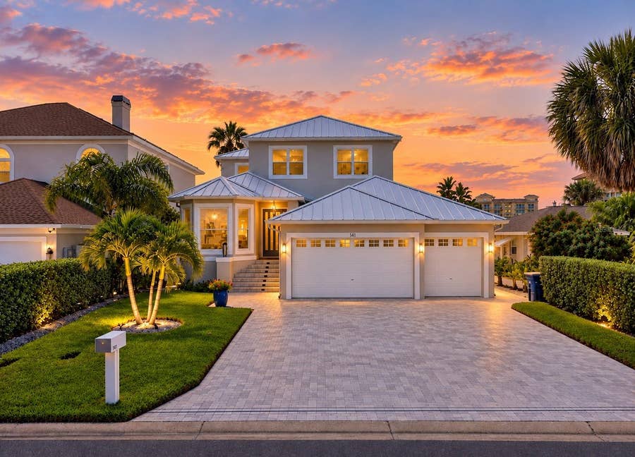 Property photo for 141 BAYSIDE DRIVE, Clearwater, FL